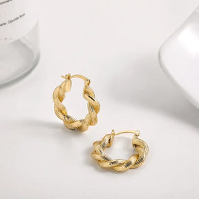 Brinco de Argola Torcido Banhado a Ouro 18k