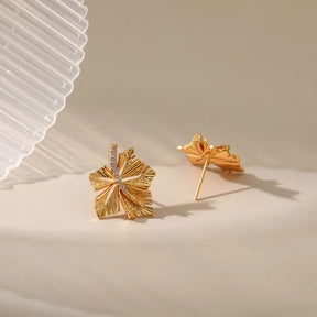 Brinco Folha Banhado a Ouro 18k