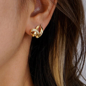 Brinco Aurea em Ouro 18k Com Diamantes