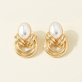 Brinco Glee Banhado a Ouro 18k com Pérola