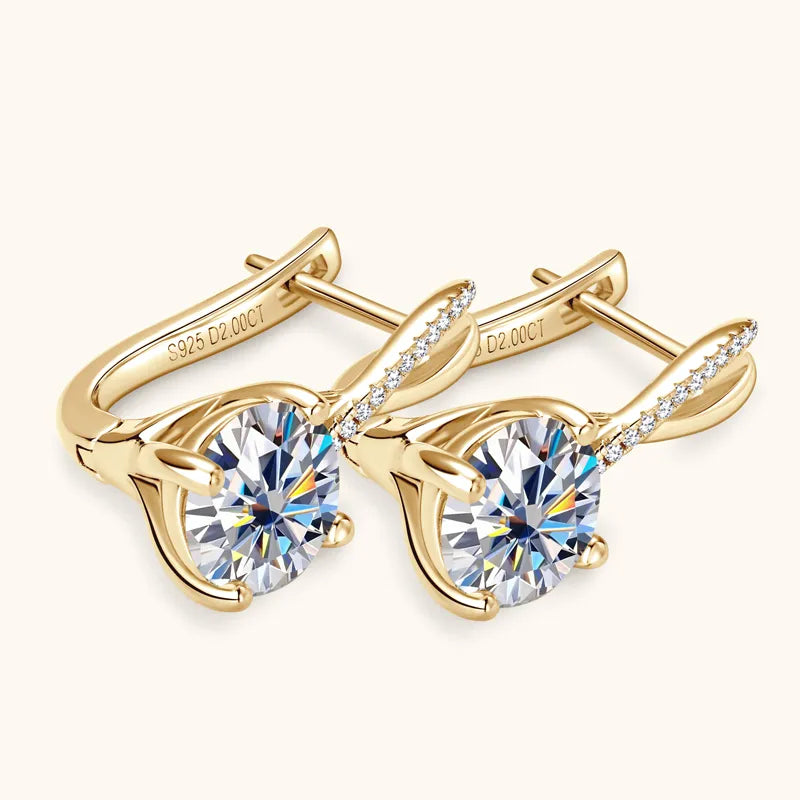 Brinco Marina em Prata Banhado a Ouro 18k com Moissanite