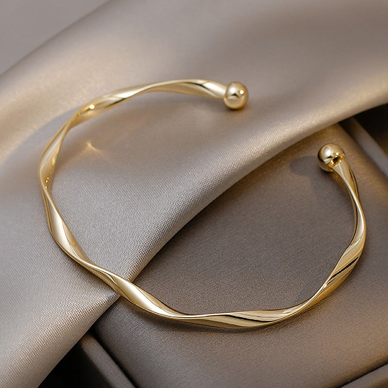 Pulseira Vivence Torcida Banhada a Ouro 18k